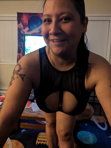 Mistress Michele erotic model images