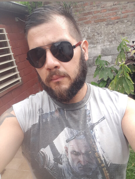 Big Raging Bull hot star galleries