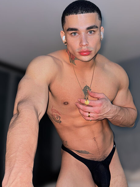 _Kenny King first_ top star pic