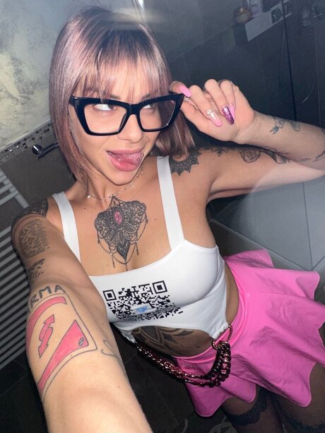 SofiaKarma model free gallery