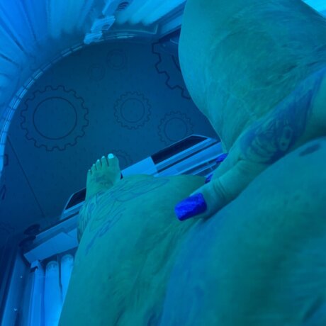 Blue Pressure xxx actress picture