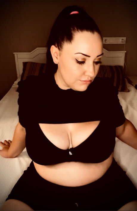 Martine model sex photo