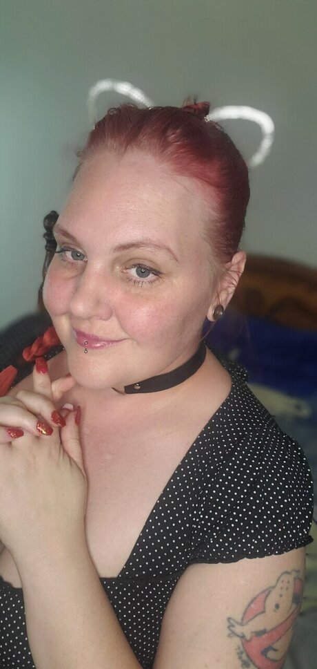 Rae Rae Kitten perfect model pics