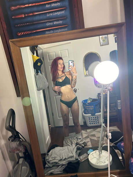 Emi Arche star perfect image