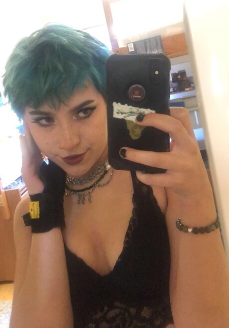 rowan love_ star naked photos