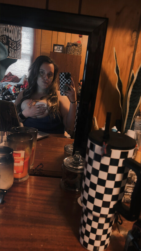 Cart_ beautiful actress picture