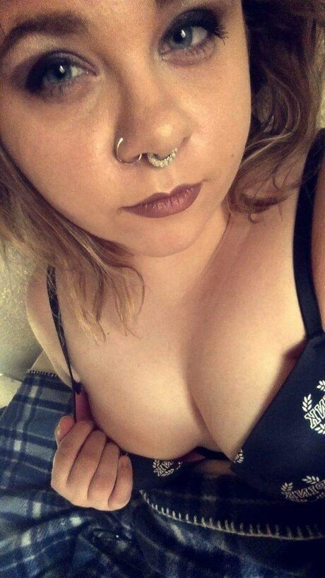 Emaimless sexy pornstar archive