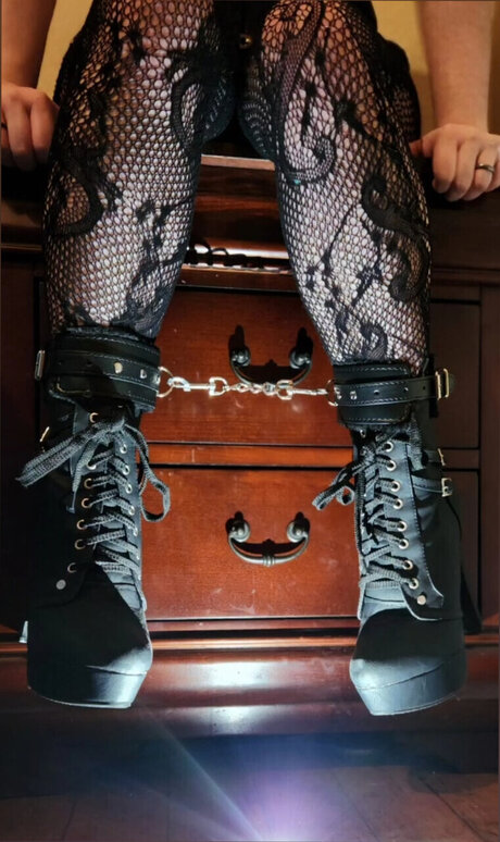 Dark Nightmare nude pornstar pic