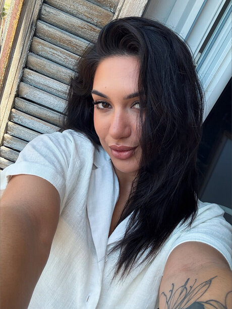 Your free Lena Coxx art star picture