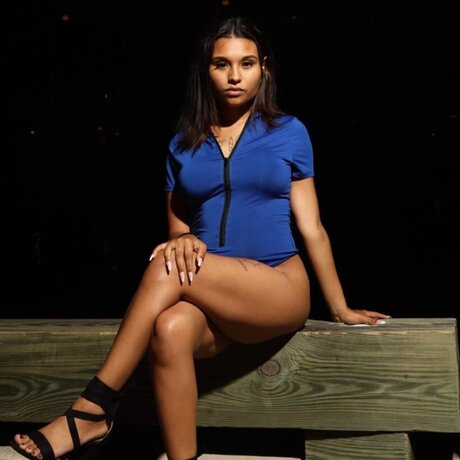 Tiny Marie art model galleries