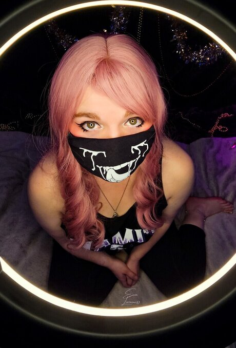 Eeva Lorraine model archive