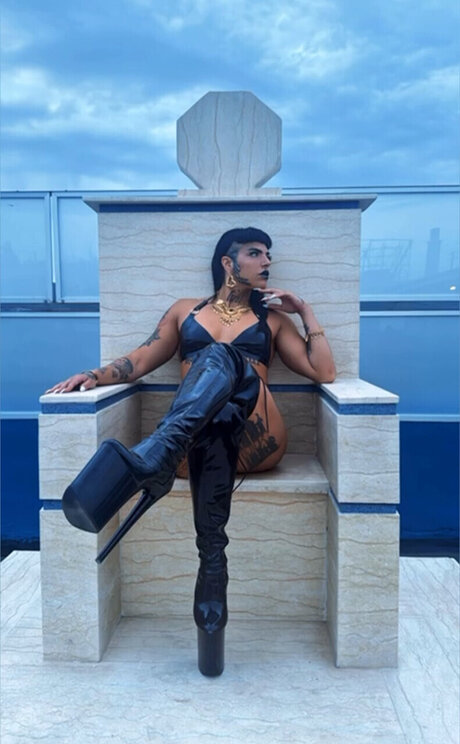 LittleGoth bat x star erotic pictures