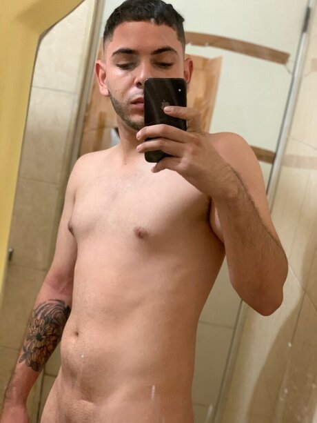 Richard Quintero exclusive model pic