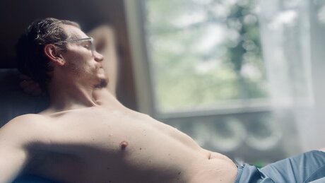 htnhrny exclusive pornstar image