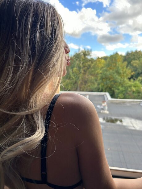 Hot Lola 18yo_ pornstar best images