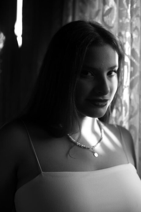 Mistress Sue best model image