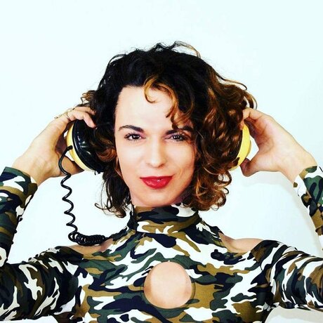 Oepamelala art model picture