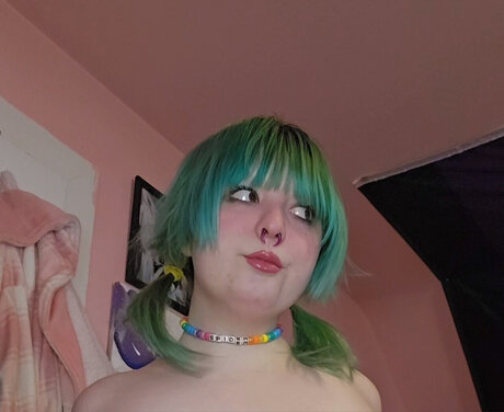 _Blue Haired Baby_ star nude archive