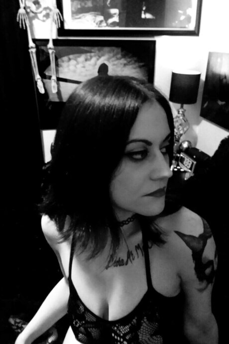 Morticia star art pics