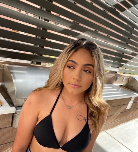 Muscle mami_ naked pornstar pic