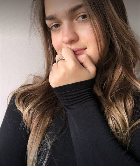 Candy Blush Your Sweet Retreat_ erotic actress pic