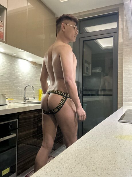 Whatthekhun nice model images