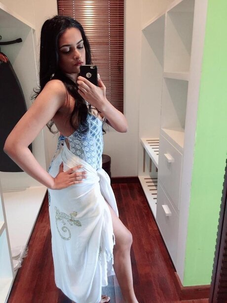 Nishala Nishanka perfect actress gallery