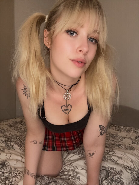 July Moon erotic star gallery