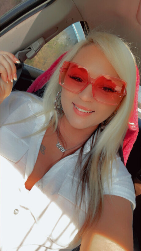 Barbiie Girl sex star galleries