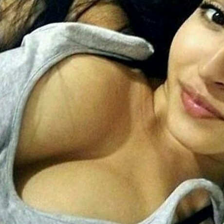 Las amigas lo disfrutamos_ pornstar hd image