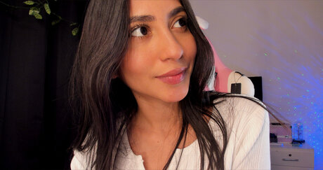 Zamileth pornstar nudes pic