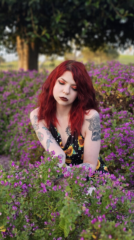 Crimsonaddams star xxx pic