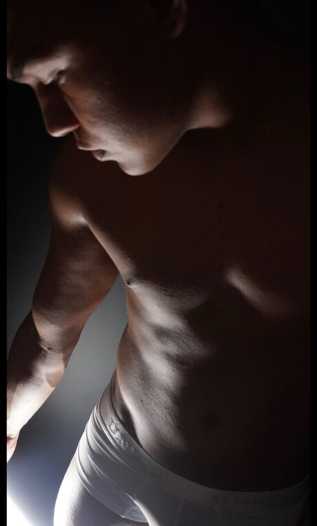 D A R W I N top actress images