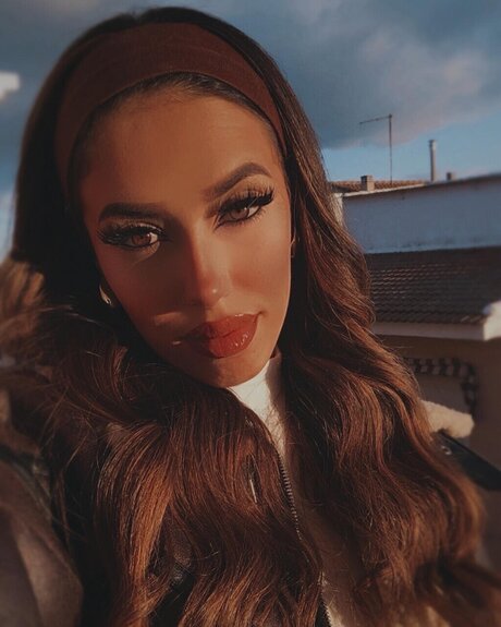 Ami model perfect photo