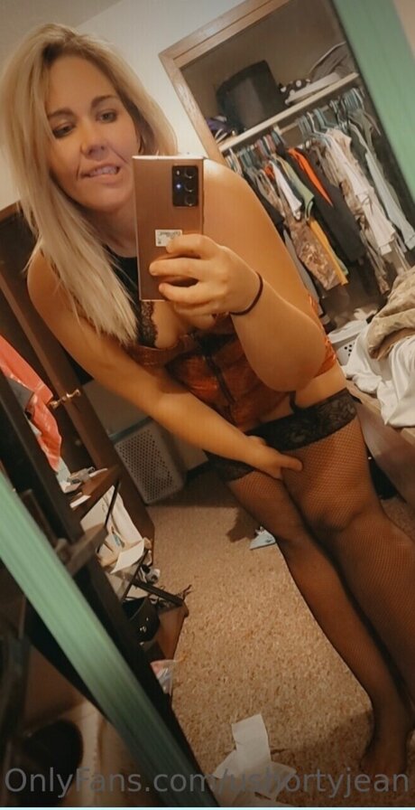 Sarah Jean model pretty pictures