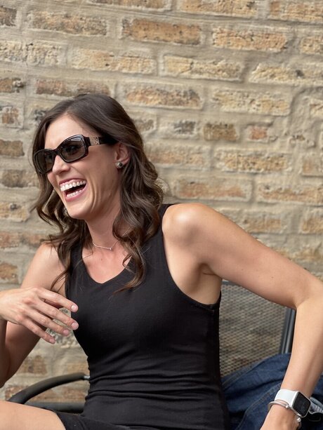 Lake Life Lady erotic pornstar img