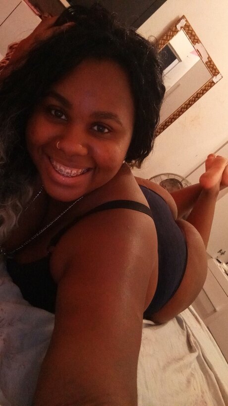 Senhorita Jak model sex archive