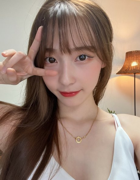 rofvmtm art actress photo