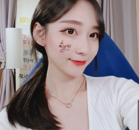 rofvmtm beautiful actress picture