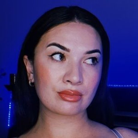 buxom babenz pornstar sexy images