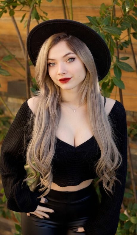 Monica Jimenez model pornographic pic