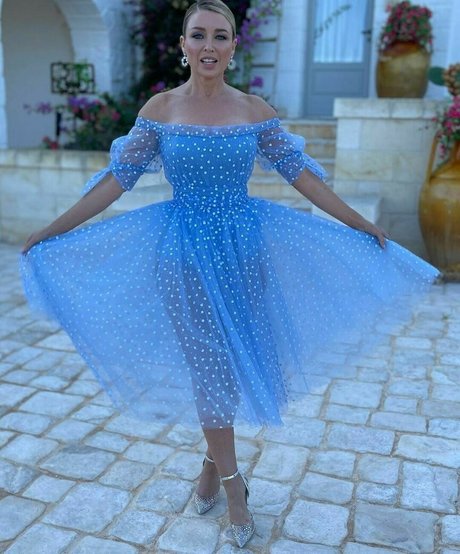 Danni Minogue art actress pics