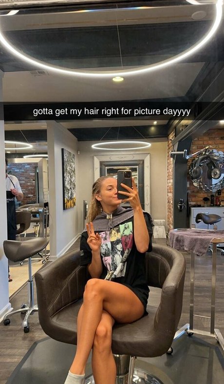 Livvy Dunne Quick photo