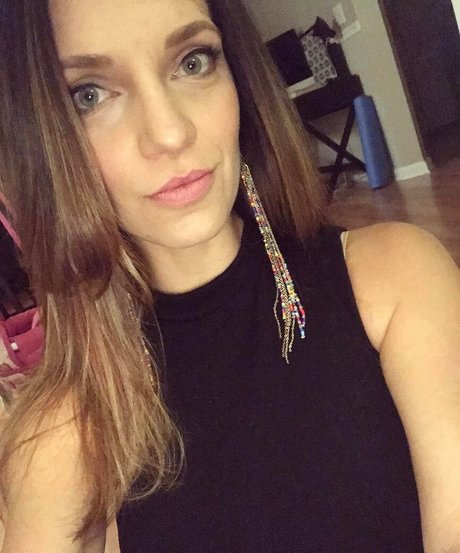 Sam Ortego nice model img