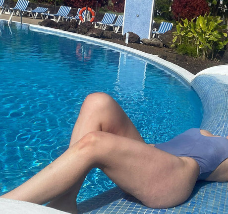 lillieblushfree pornstar top photo