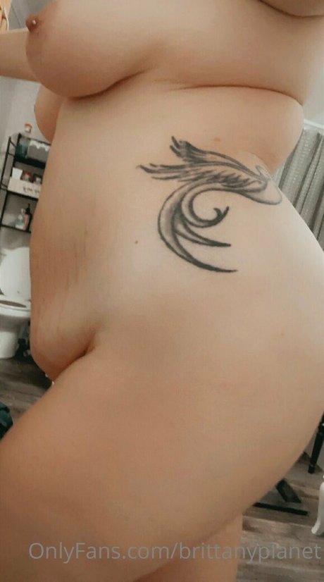 brittanyplanet model naked photos