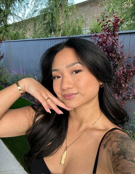 cattiiieeen model sexy archive