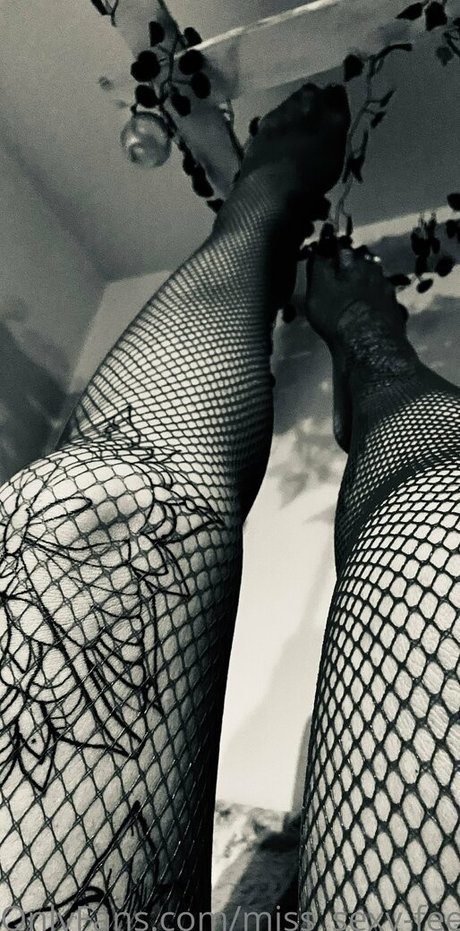 miss sexy feet star sexy image