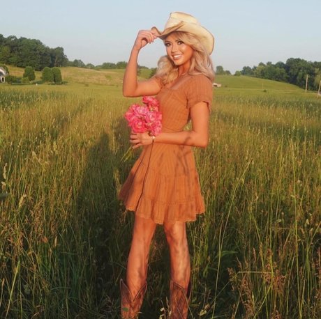 Kylan Darnell porn star images