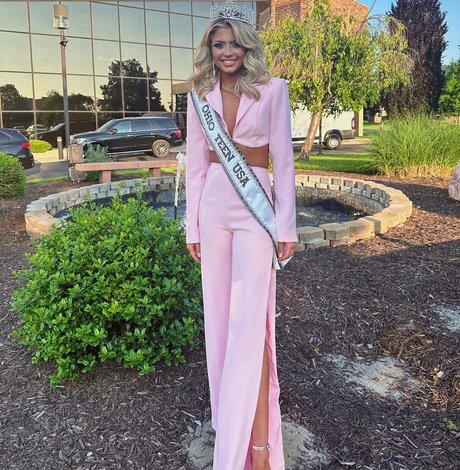 Kylan Darnell pornographic actress gallery